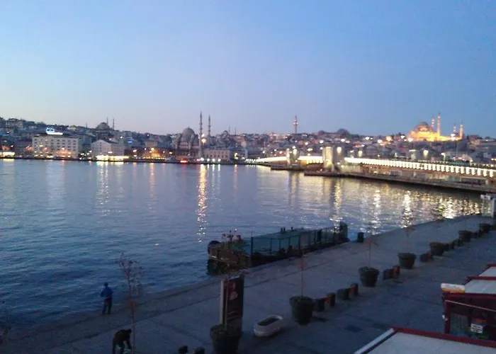 Ξενοδοχείο Alright 2*