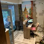 Hotel Alright